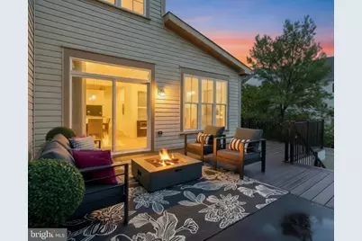 22810 Courtland Park Drive, Brambleton, VA 20148 - Photo 24
