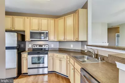 22611 Blue Elder Terrace #302, Brambleton, VA 20148 - Photo 8