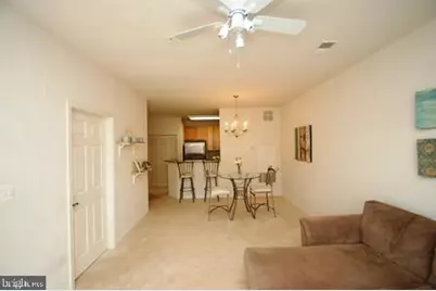 21222 McFadden Square #310, Sterling, VA 20165 - Photo 6