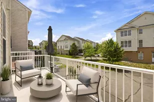 23133 Hanworth St, Ashburn, VA 20148 - Photo 4
