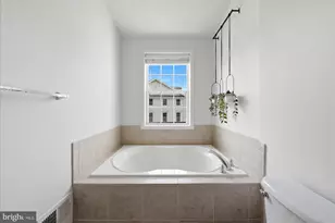 23133 Hanworth St, Ashburn, VA 20148 - Photo 14