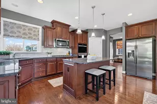 15631 Avebury Manor Pl, Leesburg, VA 20176 - Photo 8