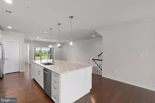 23575 Waterford Downs Terrace, Ashburn, VA 20148 - Photo 10