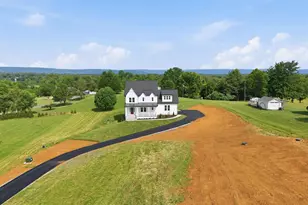 40321 Quarter Branch Rd, Lovettsville, VA 20180 - Photo 1