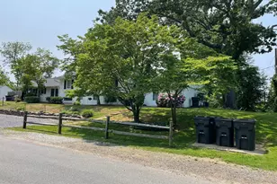 216 Maple St, Middleburg, VA 20117 - Photo 2