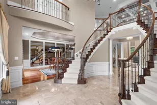 43154 Meadow Grove Dr, Ashburn, VA 20147 - Photo 10