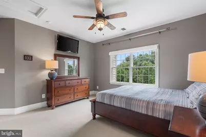 43154 Meadow Grove Drive, Ashburn, VA 20147 - Photo 76