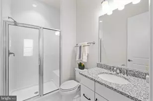 1122 Laconian St SE, Leesburg, VA 20175 - Photo 10