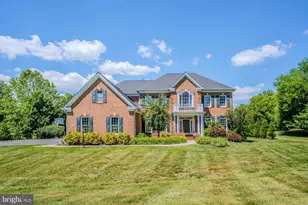 16619 Chestnut Overlook Dr, Purcellville, VA 20132 - Photo 2