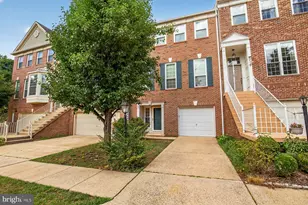 20866 Trinity Square, Sterling, VA 20165 - Photo 2