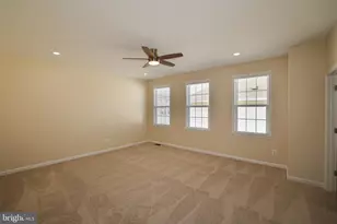 42309 San Juan Terrace, Aldie, VA 20105 - Photo 16