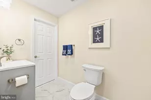 19206 Chartier Dr, Leesburg, VA 20176 - Photo 16
