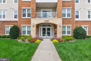 20580 Hope Spring Terrace, Ashburn, VA 20147 - Photo 2