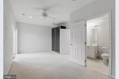 42683 Newcomer Terrace, Chantilly, VA 20152 - Photo 12
