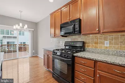 42683 Newcomer Terrace, Chantilly, VA 20152 - Photo 8