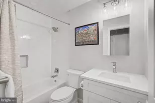 21060 Gladstone Dr, Sterling, VA 20164 - Photo 32