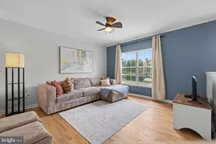21060 Gladstone Dr, Sterling, VA 20164 - Photo 12