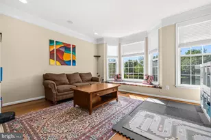 25103 Silurian Terrace, Aldie, VA 20105 - Photo 2