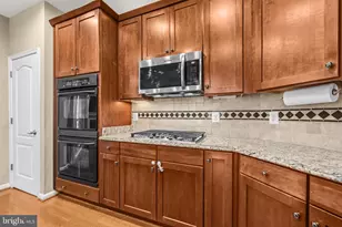 25103 Silurian Terrace, Aldie, VA 20105 - Photo 10