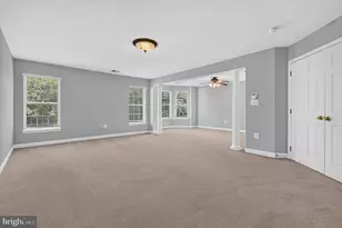 25670 S Village Dr, Chantilly, VA 20152 - Photo 22