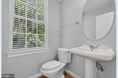 25670 S Village Drive, Chantilly, VA 20152 - Photo 18