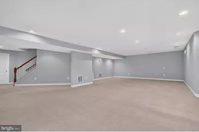 25670 S Village Drive, Chantilly, VA 20152 - Photo 40
