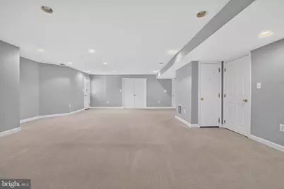 25670 S Village Drive, Chantilly, VA 20152 - Photo 42