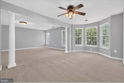 25670 S Village Drive, Chantilly, VA 20152 - Photo 24