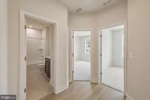 42227 Picasso Sq, Ashburn, VA 20148 - Photo 30