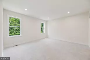 42227 Picasso Sq, Ashburn, VA 20148 - Photo 34