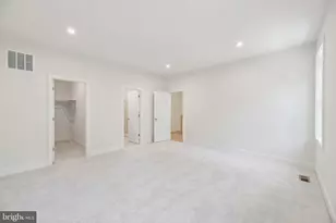 42227 Picasso Sq, Ashburn, VA 20148 - Photo 38