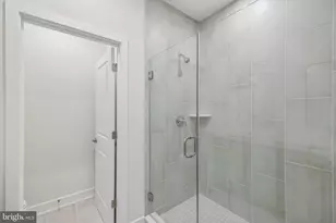 42227 Picasso Sq, Ashburn, VA 20148 - Photo 40