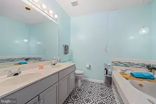 25320 Lake Mist Square, Chantilly, VA 20152 - Photo 20