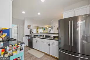 25320 Lake Mist Square, Chantilly, VA 20152 - Photo 8