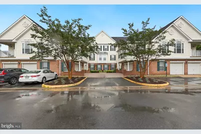 25320 Lake Mist Square #201, Chantilly, VA 20152 - Photo 2