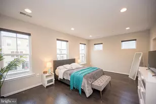 42365 Zebulon Sq, Brambleton, VA 20148 - Photo 32