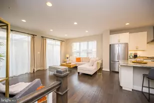 42365 Zebulon Sq, Brambleton, VA 20148 - Photo 14