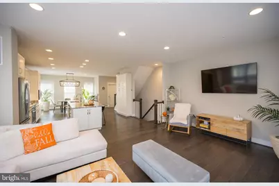 42365 Zebulon Square, Brambleton, VA 20148 - Photo 16