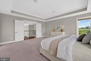 20882 McIntosh Pl, Leesburg, VA 20175 - Photo 4
