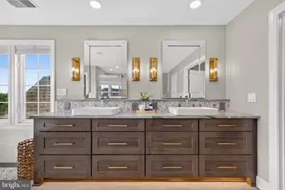 20882 McIntosh Place, Leesburg, VA 20175 - Photo 10