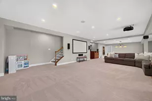 20882 McIntosh Pl, Leesburg, VA 20175 - Photo 30
