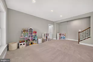 20882 McIntosh Pl, Leesburg, VA 20175 - Photo 32