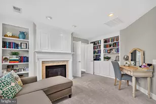 20882 McIntosh Pl, Leesburg, VA 20175 - Photo 16