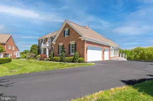 20882 McIntosh Pl, Leesburg, VA 20175 - Photo 56