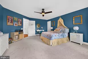 20882 McIntosh Pl, Leesburg, VA 20175 - Photo 18