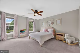 20882 McIntosh Pl, Leesburg, VA 20175 - Photo 24