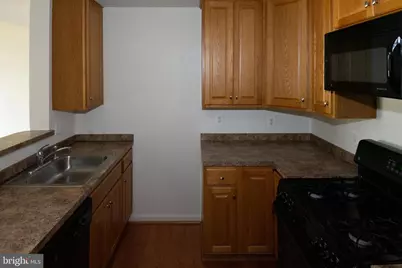 21197 McFadden Square #403, Sterling, VA 20165 - Photo 6