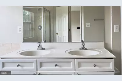 43430 Nottingham Square, Ashburn, VA 20147 - Photo 38