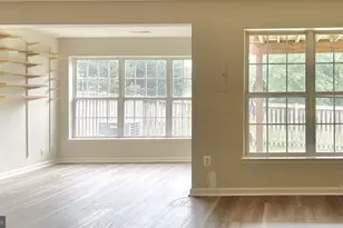 43430 Nottingham Sq, Ashburn, VA 20147 - Photo 6