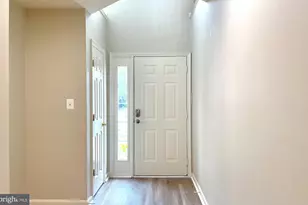 43430 Nottingham Sq, Ashburn, VA 20147 - Photo 2